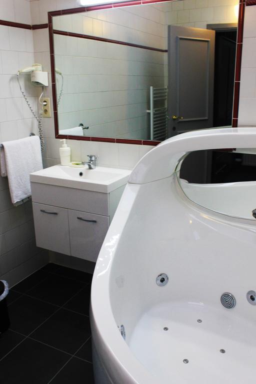 Story' Inn Bruselas Habitación foto