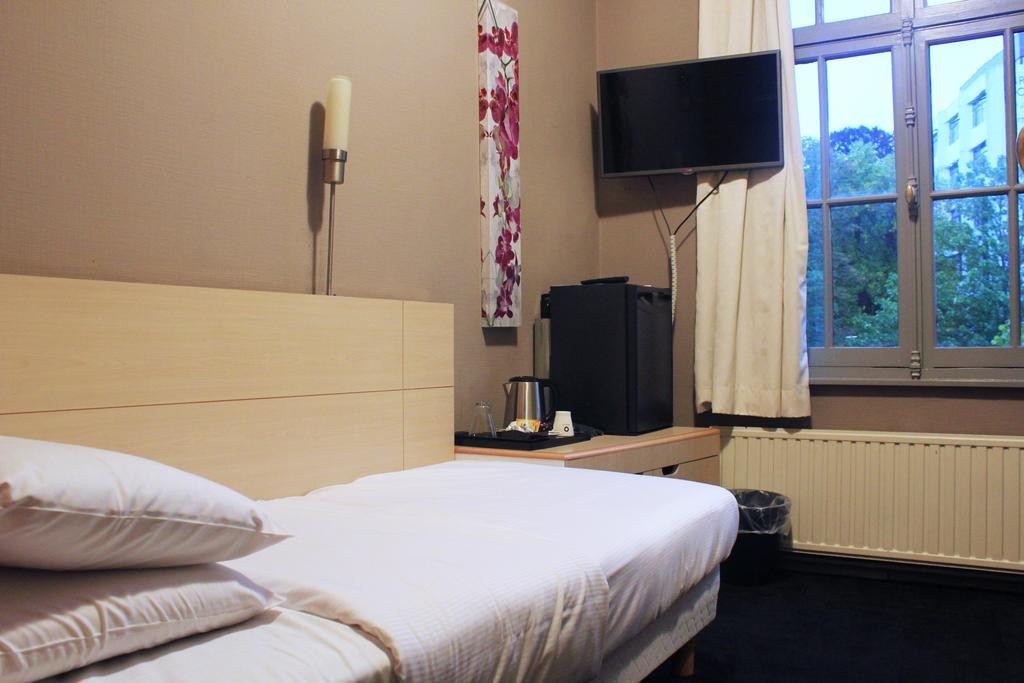 Story' Inn Bruselas Habitación foto