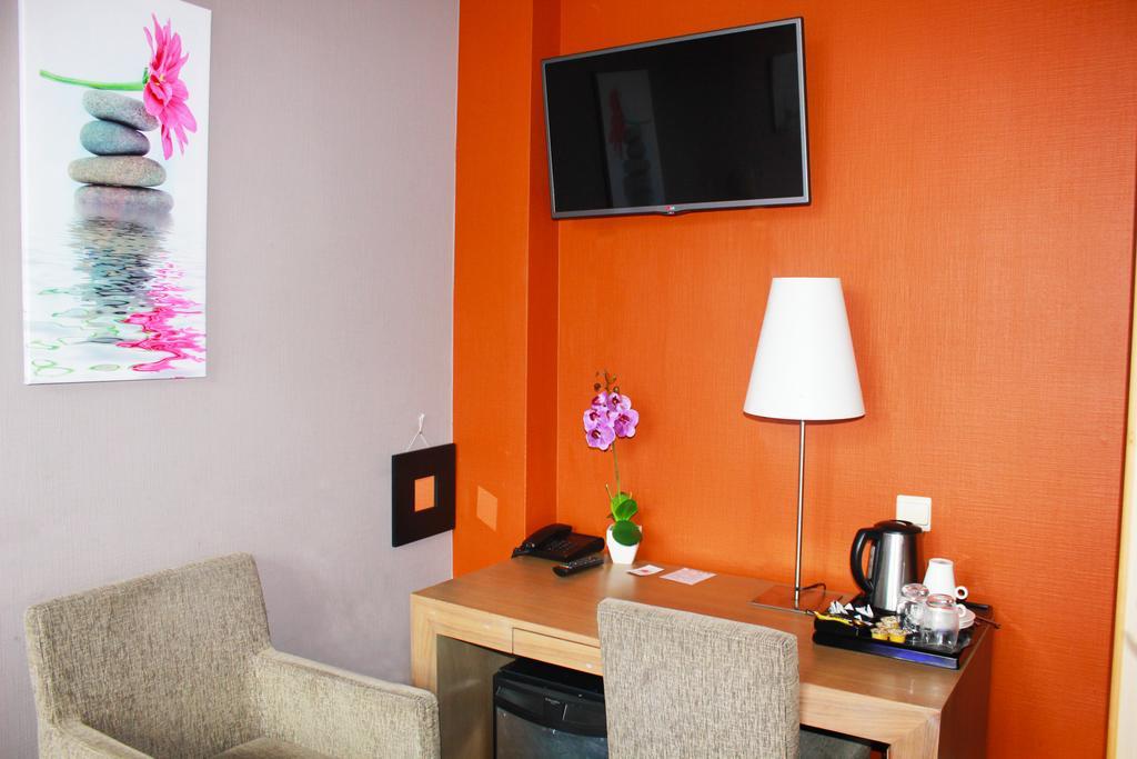 Story' Inn Bruselas Habitación foto